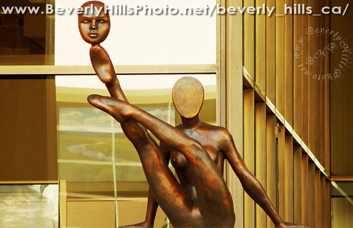 Beverly_Hills_statue