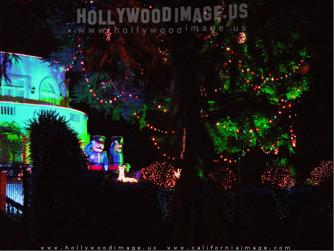 Hollywood_Holidays_Decorations