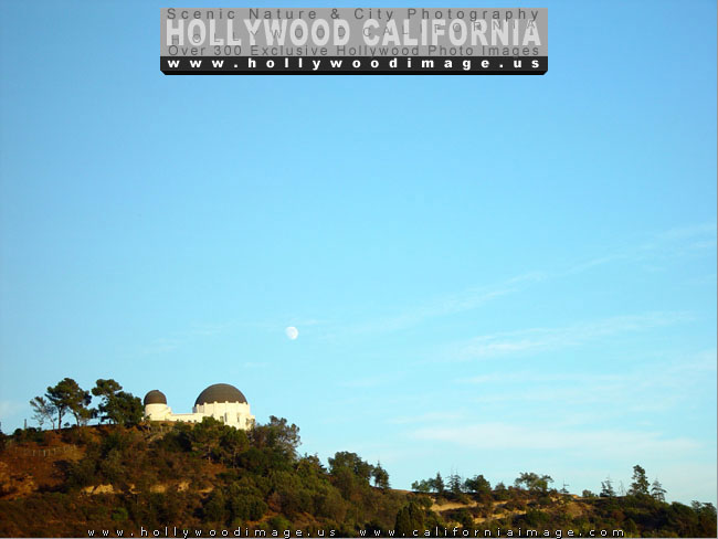 Griffith-park-observatory-and-moon