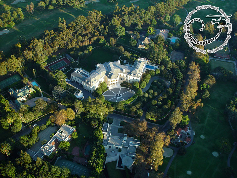 aaron-spelling-mansion-helicopter-3