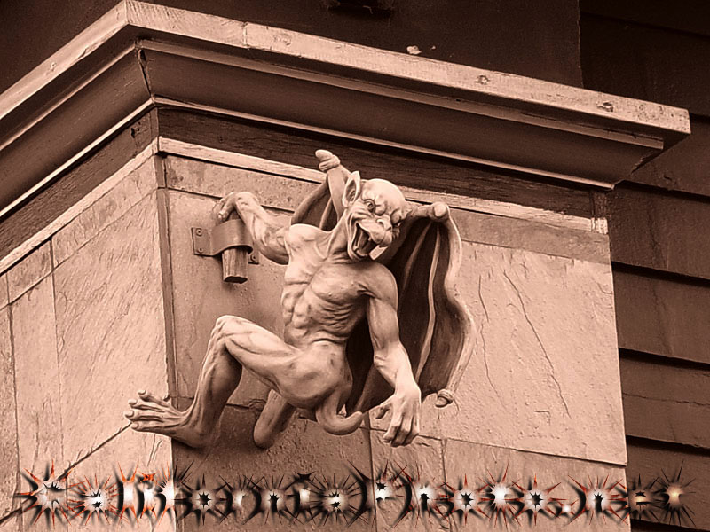 venice-beach-bordello_alexandra-gargoyle