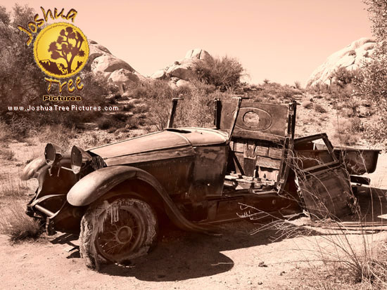 old-automobile-rusty-vintage